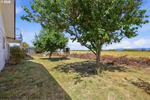 395 Park Ln, Harrisburg, OR 97446 - Photo 41