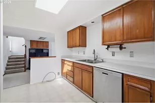 395 Park Ln, Harrisburg, OR 97446 - Photo 17