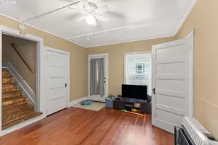 205 E 12th St, Coquille, OR 97423 - Photo 9
