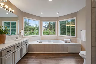 1808 Hall Ct, West Linn, OR 97068 - Photo 33