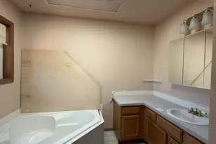338 Topaz Ln, Roseburg, OR 97471 - Photo 13