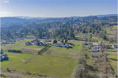 2020 SW Fairview Ave, Dallas, OR 97338 - Photo 41