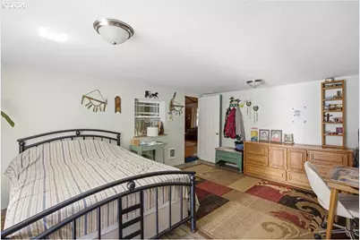 674 NE Waite St, Myrtle Creek, OR 97457 - Photo 11