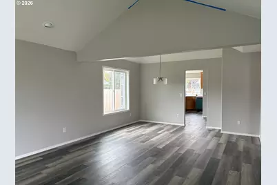 266 SE 10th Ave, Canby, OR 97013 - Photo 11