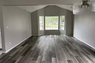 266 SE 10th Ave, Canby, OR 97013 - Photo 9