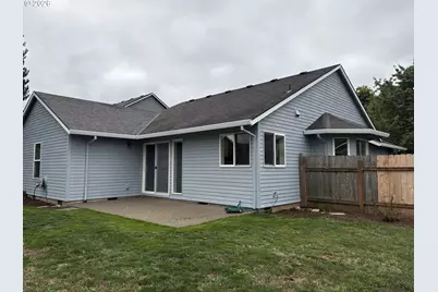 266 SE 10th Ave, Canby, OR 97013 - Photo 5