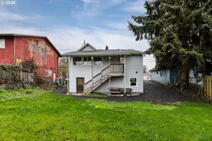 415 N 9th St, Saint Helens, OR 97051 - Photo 17