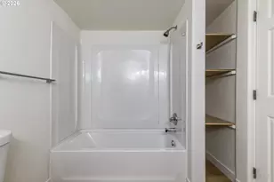 415 N 9th St, Saint Helens, OR 97051 - Photo 11