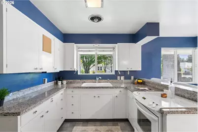 3407 SE Steele St, Portland, OR 97202 - Photo 11