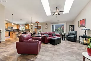 2105 N M Ct, Washougal, WA 98671 - Photo 7