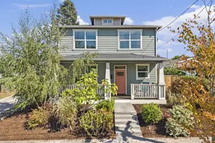 8952 N Fortune Ave, Portland, OR 97203 - Photo 1