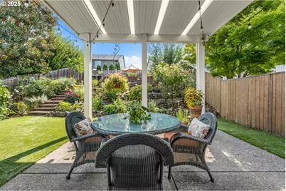 15702 SW Snowy Owl Ln, Beaverton, OR 97007 - Photo 37