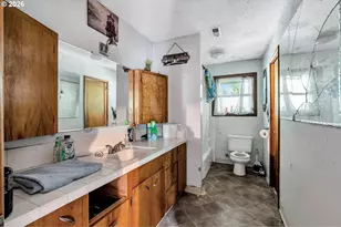 24051 S Upper Highland Rd, Colton, OR 97017 - Photo 21