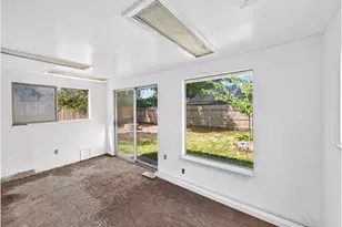 7011 SE 77th Ave, Portland, OR 97206 - Photo 7
