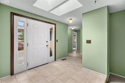7245 SW Leslie St, Portland, OR 97223 - Photo 5