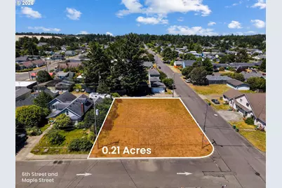 Maple St #7400, Florence, OR 97439 - Photo 1