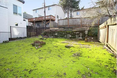 3719 S Hood Ave, Portland, OR 97239 - Photo 3