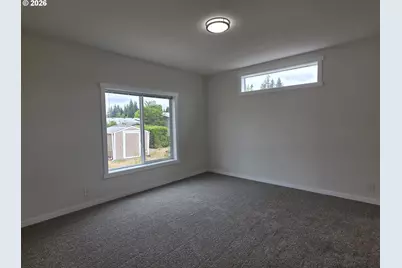 8204 SE Poppy St, Milwaukie, OR 97267 - Photo 17