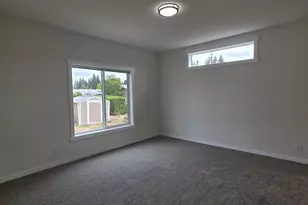 8204 SE Poppy St, Milwaukie, OR 97267 - Photo 17