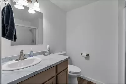 2848 SE Lonny Ct, Hillsboro, OR 97123 - Photo 23