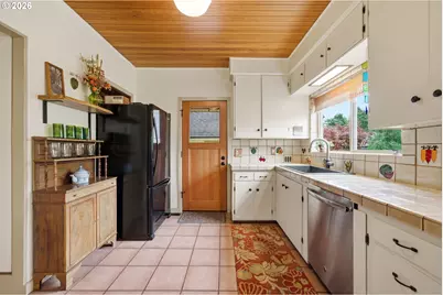 21138 S South End Rd, Oregon City, OR 97045 - Photo 17