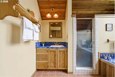 21138 S South End Rd, Oregon City, OR 97045 - Photo 31