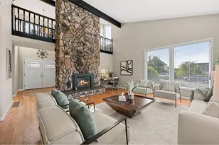 11713 SE Flavel St, Portland, OR 97266 - Photo 5