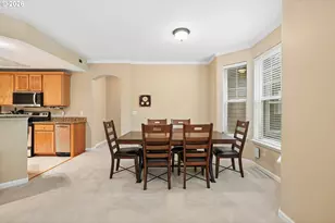 810 Springtree Ln, West Linn, OR 97068 - Photo 5