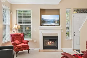 810 Springtree Ln, West Linn, OR 97068 - Photo 3