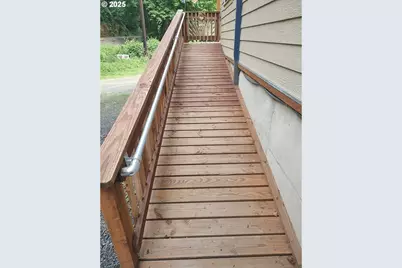 34376 State Highway 38, Scottsburg, OR 97473 - Photo 7