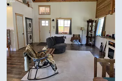 34376 State Highway 38, Scottsburg, OR 97473 - Photo 19