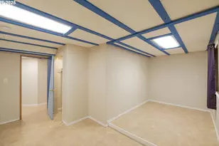 1100 NW Dixon St, Corvallis, OR 97330 - Photo 33