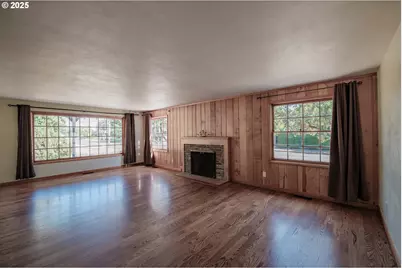 1100 NW Dixon St, Corvallis, OR 97330 - Photo 7