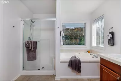 16037 SE Peace Ct, Happy Valley, OR 97086 - Photo 19