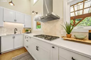 1848 Anderson Creek Rd, Talent, OR 97540 - Photo 9