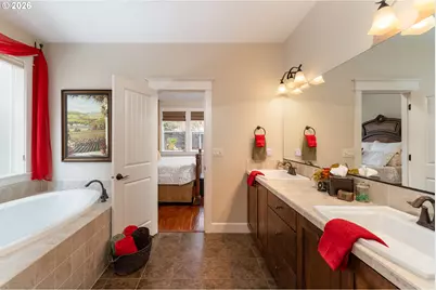 5123 E Longest Dr, Newberg, OR 97132 - Photo 19