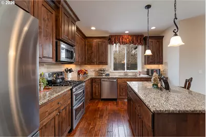 5123 E Longest Dr, Newberg, OR 97132 - Photo 13