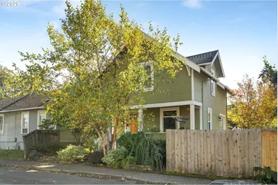 2426 NE Emerson St, Portland, OR 97211 - Photo 3