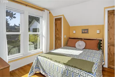 2426 NE Emerson St, Portland, OR 97211 - Photo 35