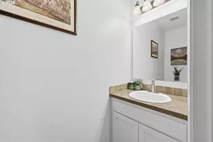 1664 NW Jeffrey Ct, McMinnville, OR 97128 - Photo 15