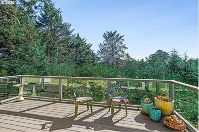 350 Hill Ct, Yachats, OR 97498 - Photo 17