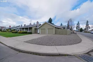 1566 NE Laurelwood Cir, Canby, OR 97013 - Photo 33