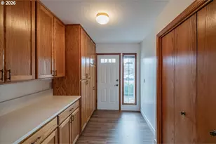 1566 NE Laurelwood Cir, Canby, OR 97013 - Photo 27