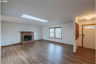 1566 NE Laurelwood Cir, Canby, OR 97013 - Photo 7