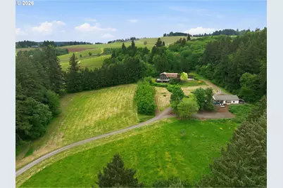 19231 NE Fairview Dr, Dundee, OR 97115 - Photo 1
