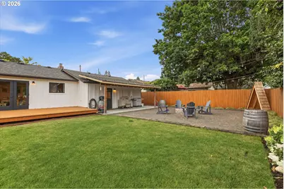 605 NE Oregon St, McMinnville, OR 97128 - Photo 25