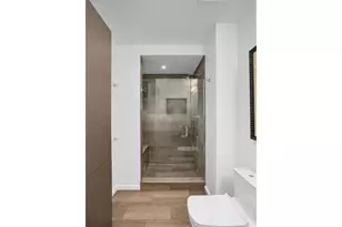 1075 NW Northrup St, Portland, OR 97209 - Photo 19