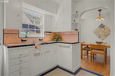 4341 NE Halsey St #18, Portland, OR 97213 - Photo 13