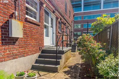 4341 NE Halsey St #18, Portland, OR 97213 - Photo 21