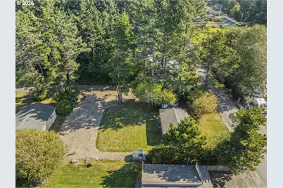 1505 201st St, Ocean Park, WA 98640 - Photo 17